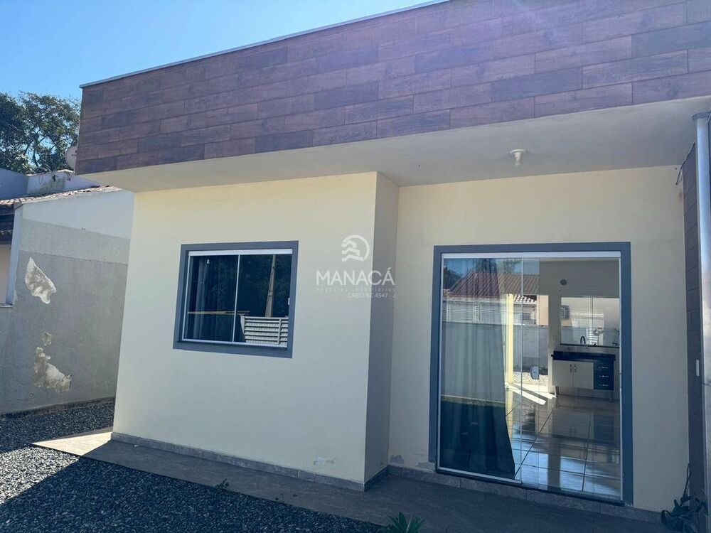 Casa à venda com 2 quartos, 52m² - Foto 1