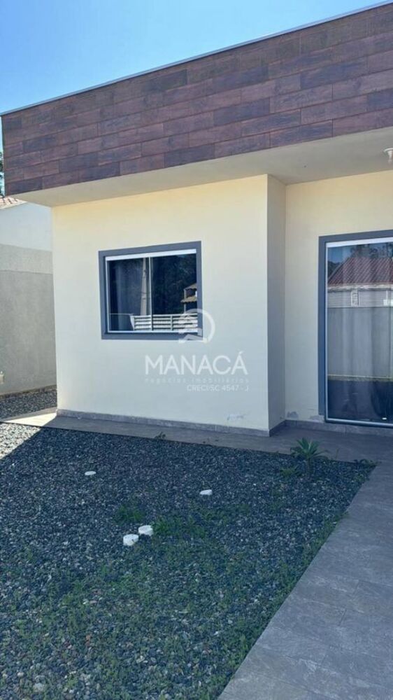 Casa à venda com 2 quartos, 52m² - Foto 4