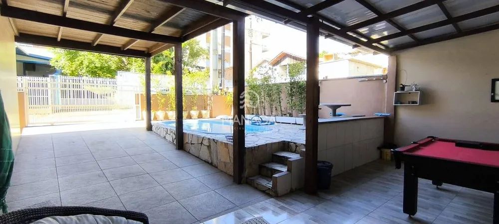 Sobrado, 5 quartos, 258 m² - Foto 6