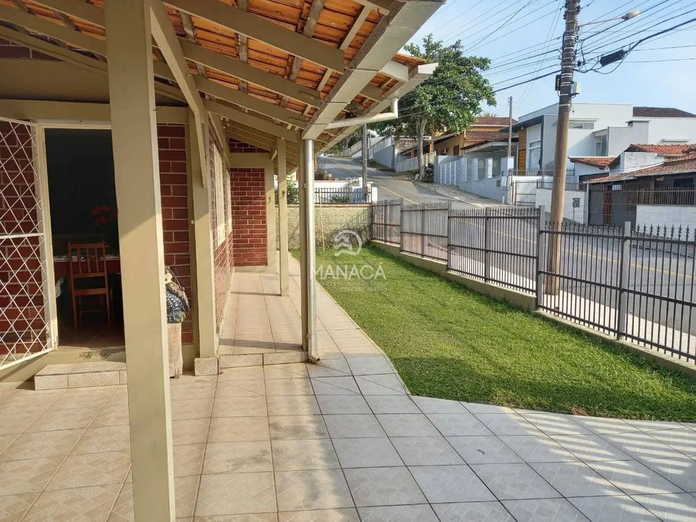 Casa, 3 quartos, 186 m² - Foto 2