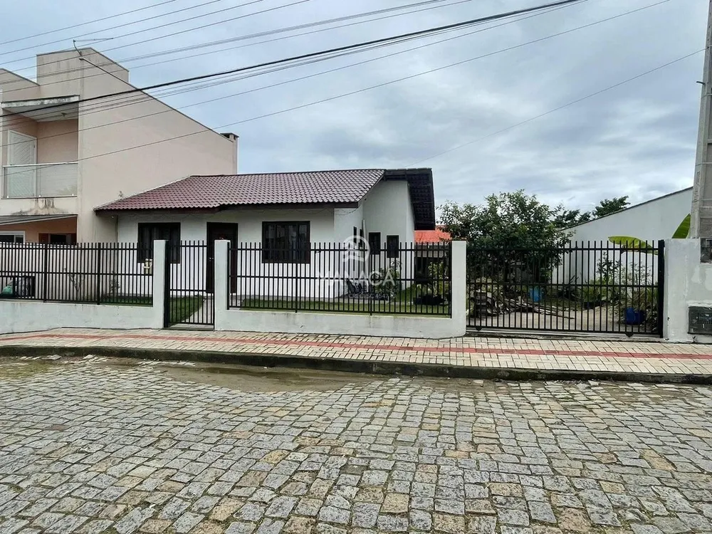 Casa, 2 quartos, 200 m² - Foto 2