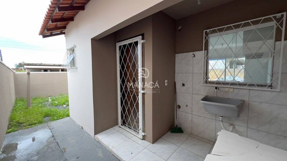Casa à venda com 2 quartos, 49m² - Foto 8