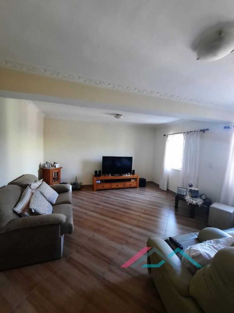 Casa, 3 quartos, 206 m² - Foto 2
