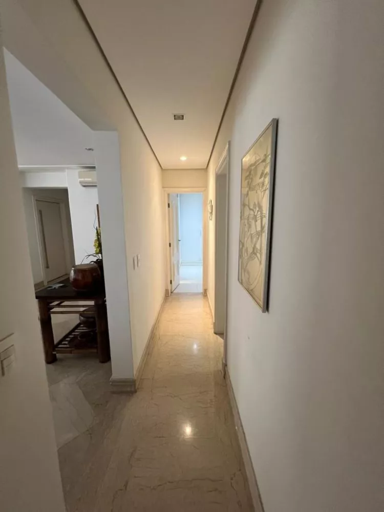 Apartamento à venda com 4 quartos, 303m² - Foto 12