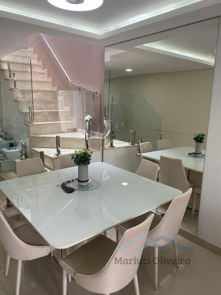 Sobrado, 3 quartos, 162 m² - Foto 1