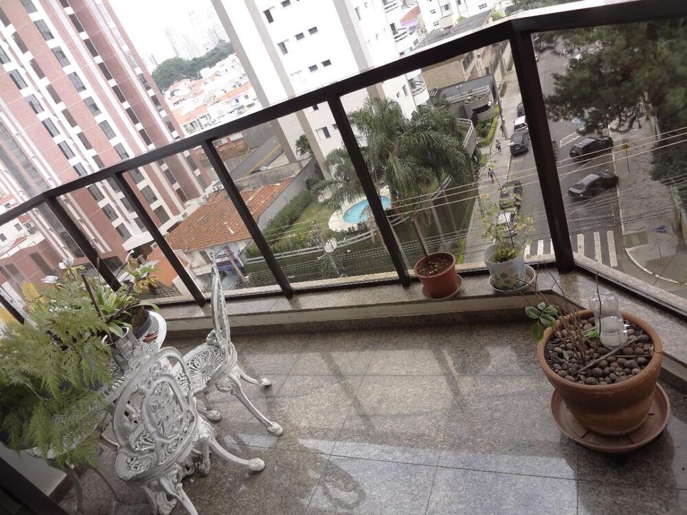 Apartamento à venda com 3 quartos, 123m² - Foto 1