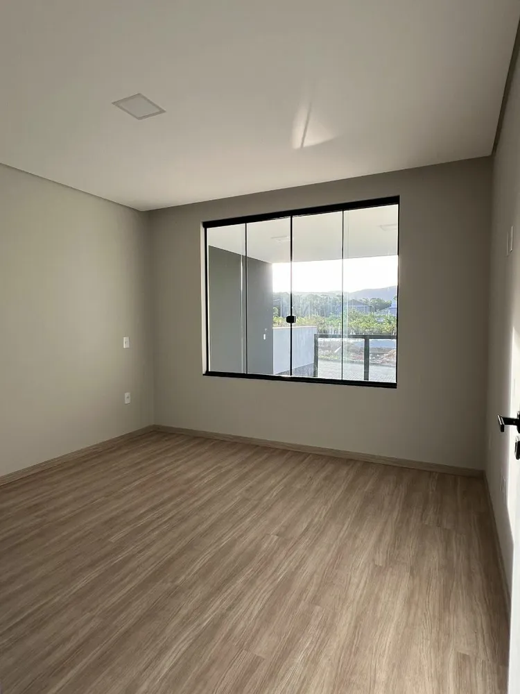 Casa, 3 quartos, 113 m² - Foto 2