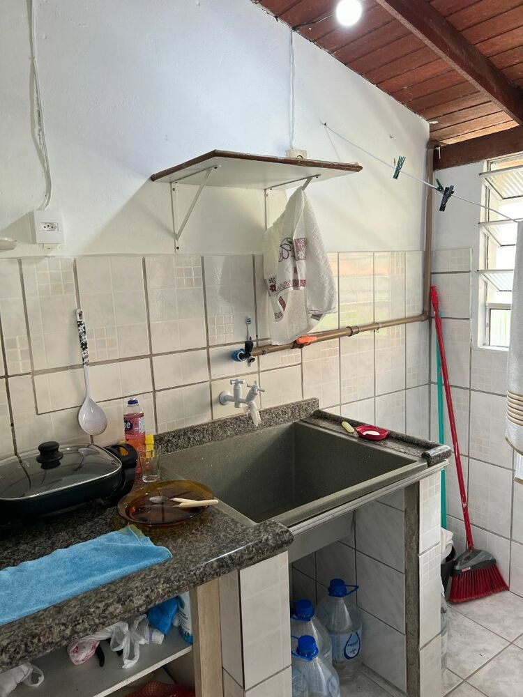 Casa à venda com 3 quartos, 90m² - Foto 15