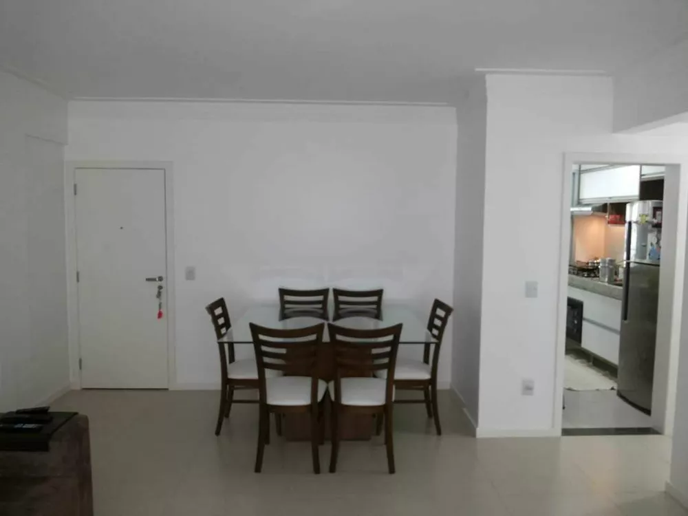 Apartamento, 3 quartos, 75 m² - Foto 1