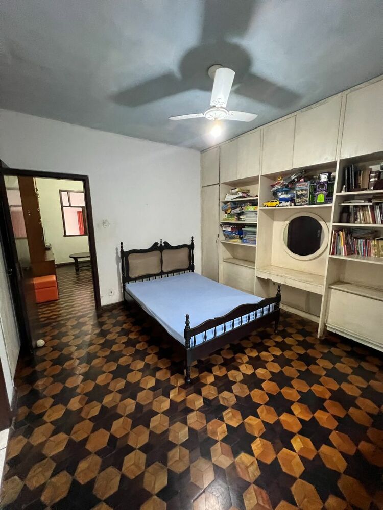 Casa, 4 quartos, 240 m² - Foto 2