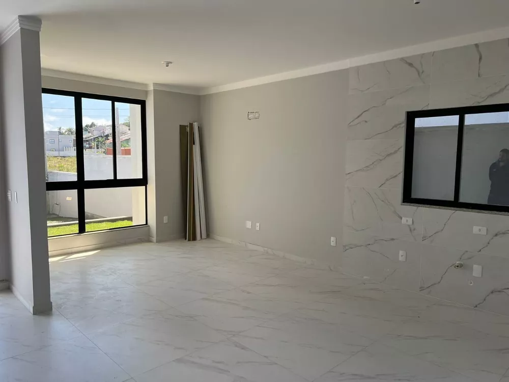 Casa à venda com 3 quartos, 104m² - Foto 3