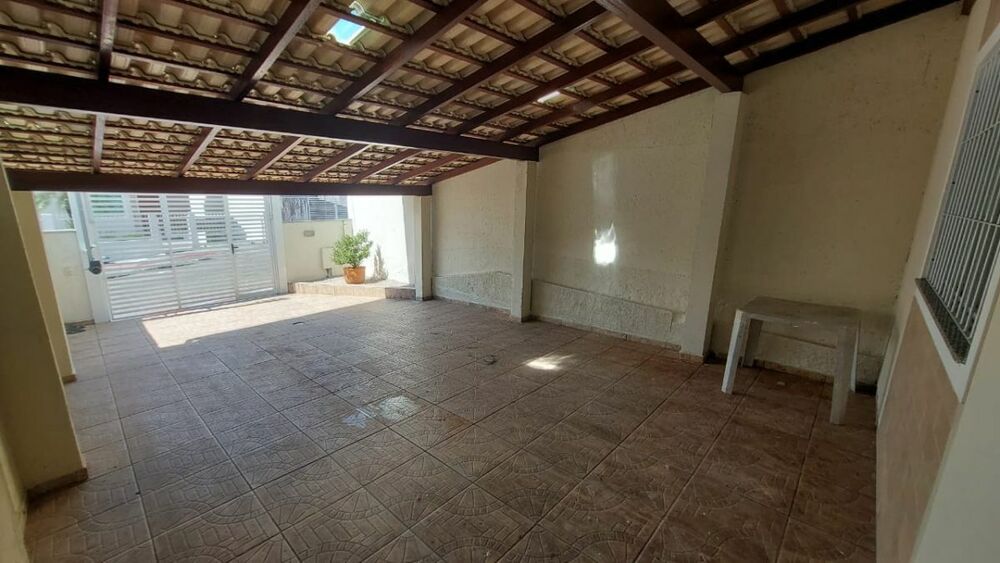 Casa, 2 quartos, 70 m² - Foto 2