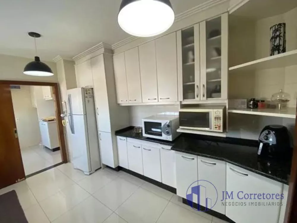 Apartamento à venda com 3 quartos, 127m² - Foto 6