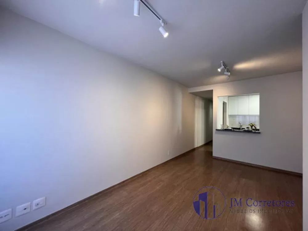 Apartamento à venda com 3 quartos, 70m² - Foto 7