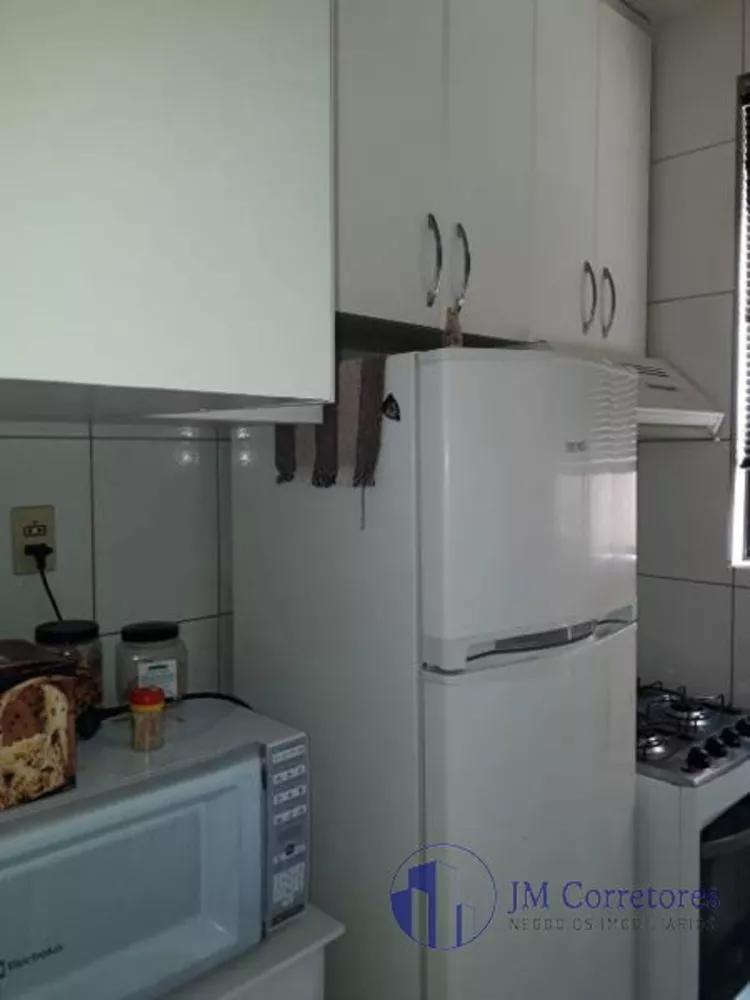 Apartamento à venda com 2 quartos, 49m² - Foto 8