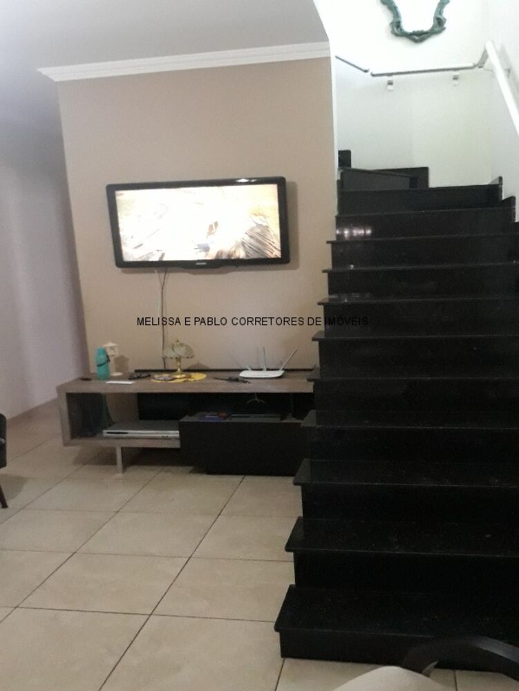 Casa à venda com 3 quartos, 126m² - Foto 3