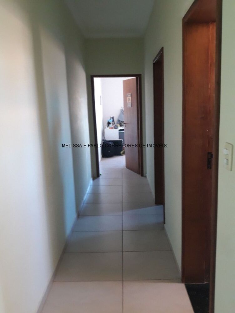 Casa à venda com 3 quartos, 126m² - Foto 9