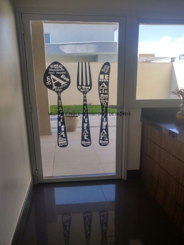 Casa, 3 quartos, 250 m² - Foto 15