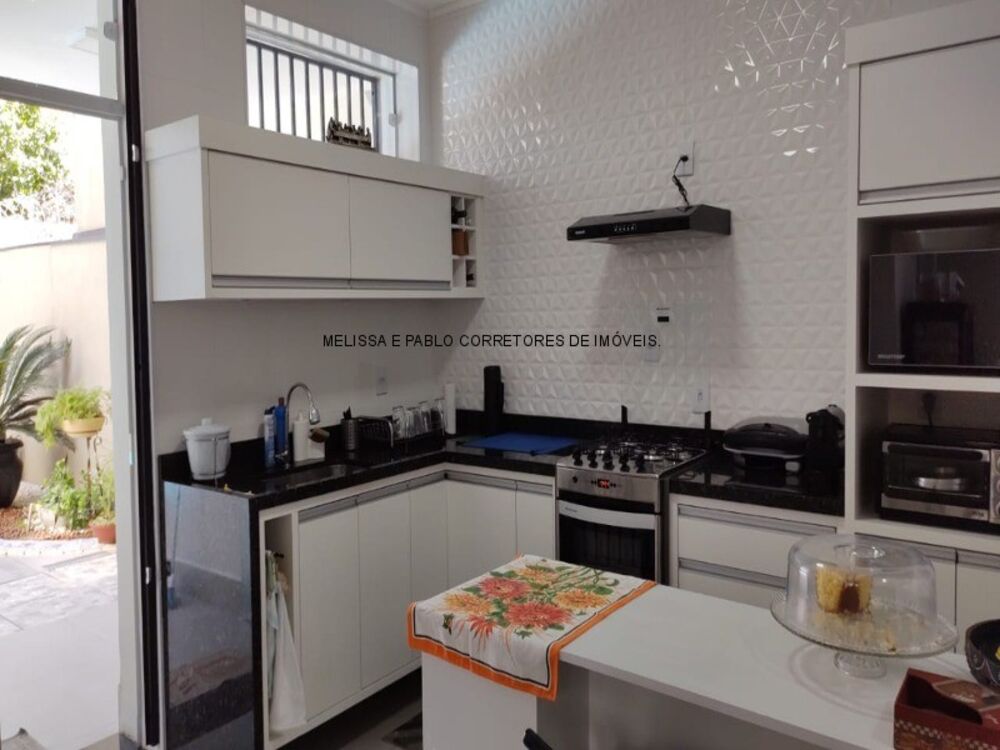 Casa, 3 quartos, 215 m² - Foto 7