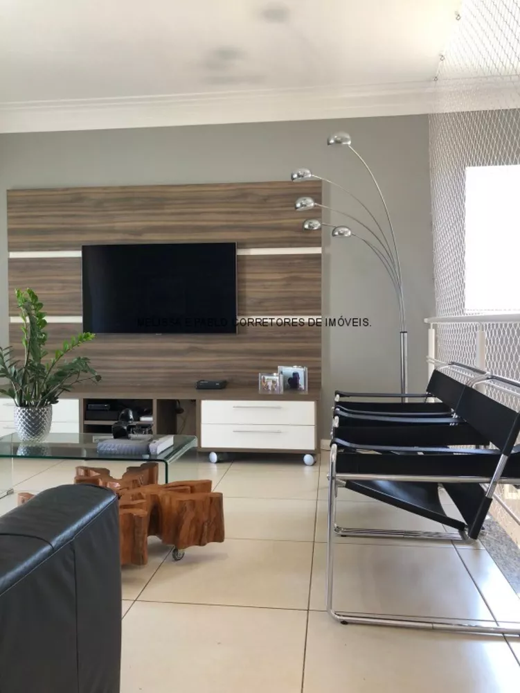 Casa, 3 quartos, 198 m² - Foto 2
