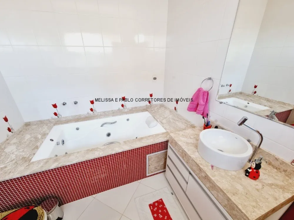 Casa, 3 quartos, 270 m² - Foto 15