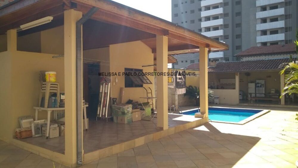 Casa, 3 quartos, 252 m² - Foto 4