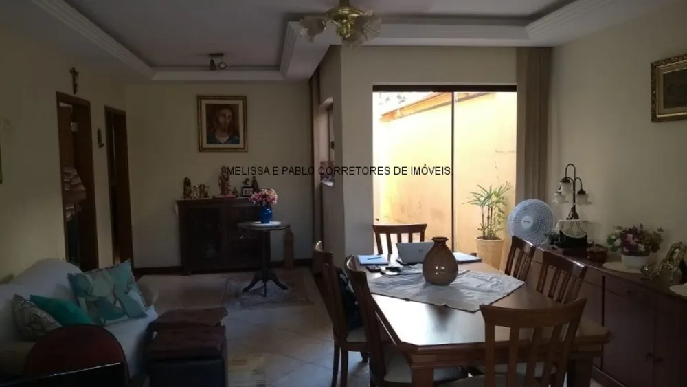 Casa, 3 quartos, 252 m² - Foto 23