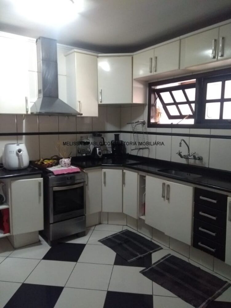 Casa, 3 quartos, 190 m² - Foto 14