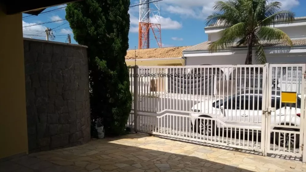 Casa, 3 quartos, 209 m² - Foto 3
