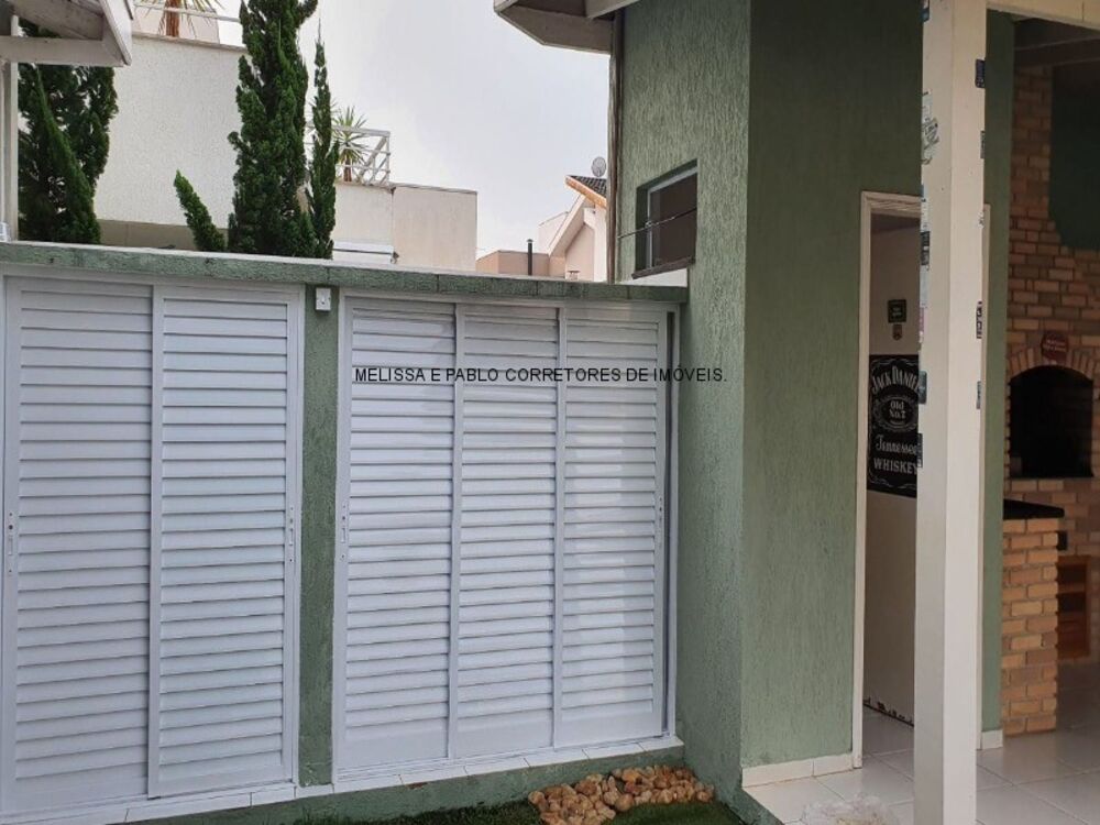 Casa à venda com 3 quartos, 300m² - Foto 9