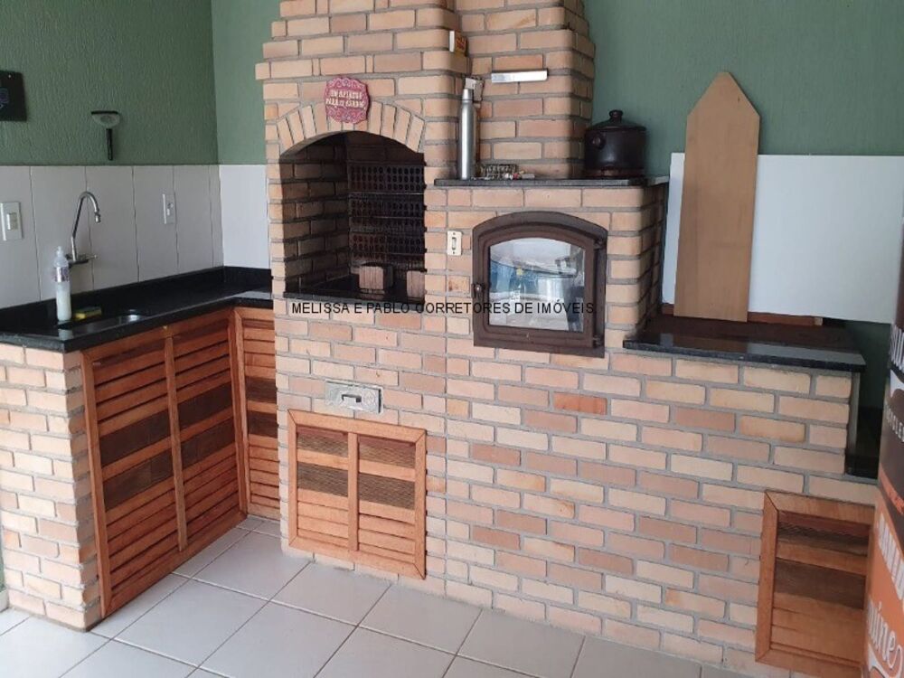 Casa à venda com 3 quartos, 300m² - Foto 14