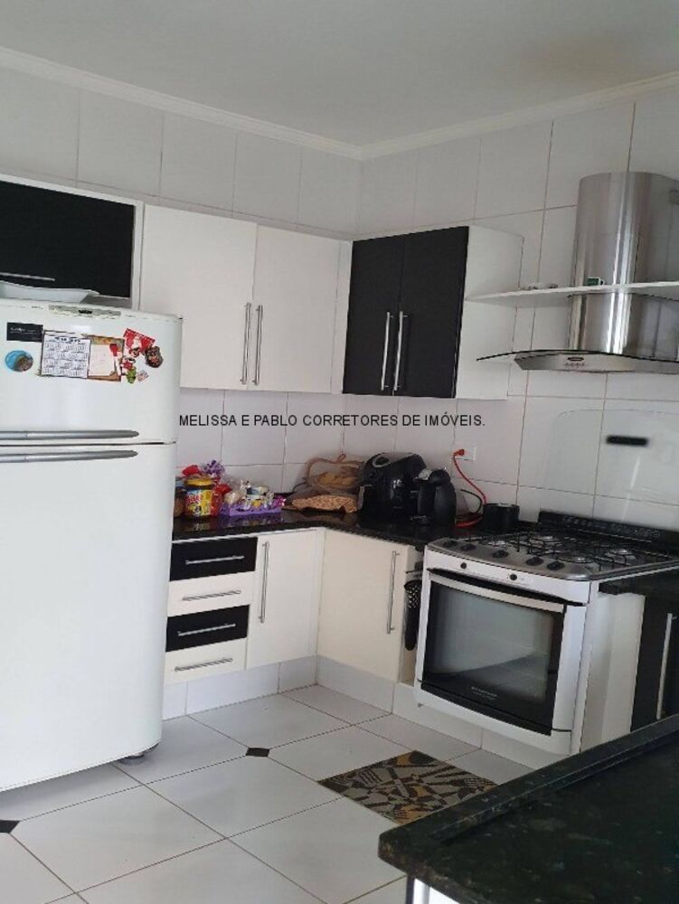 Casa à venda com 3 quartos, 300m² - Foto 16