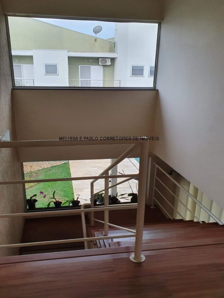Casa à venda com 3 quartos, 300m² - Foto 6