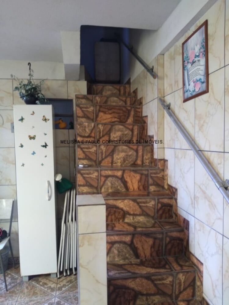 Casa à venda com 3 quartos, 130m² - Foto 11