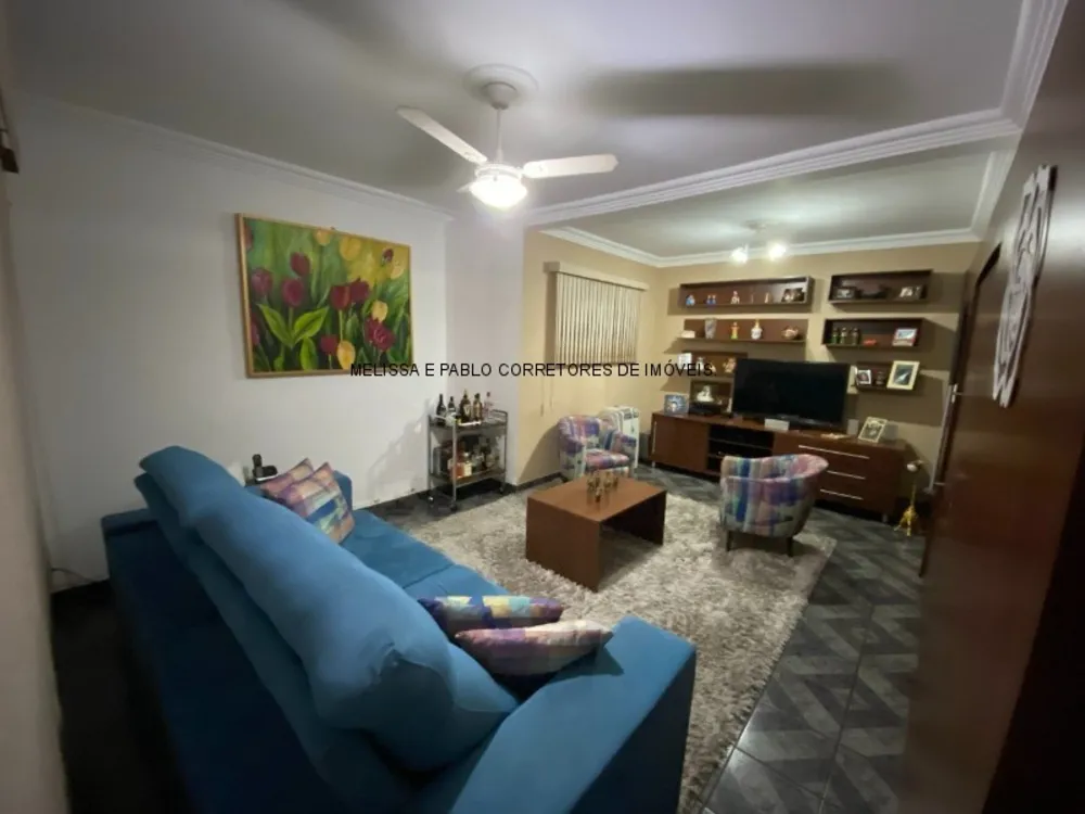 Casa, 3 quartos, 190 m² - Foto 1
