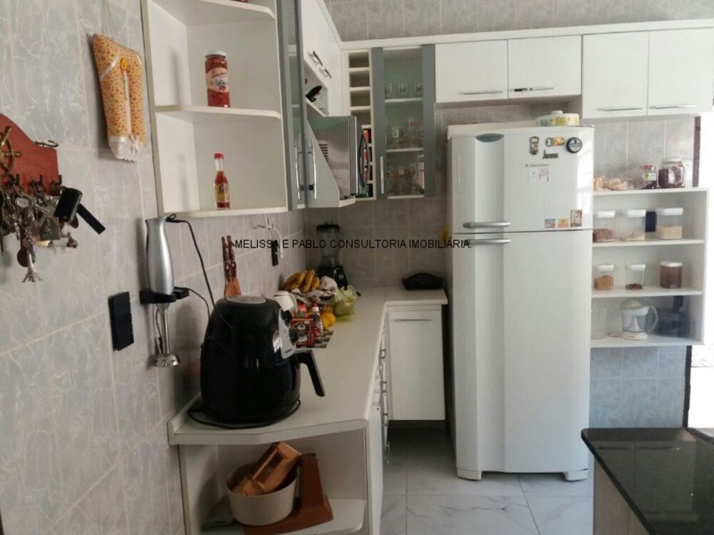 Casa à venda com 3 quartos - Foto 4