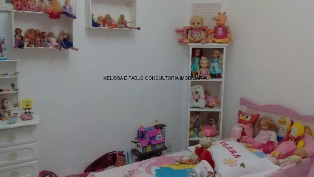 Casa, 4 quartos, 270 m² - Foto 1