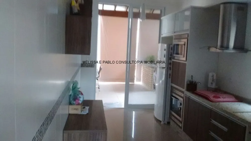Casa, 4 quartos, 270 m² - Foto 11