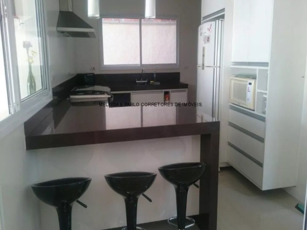 Casa, 4 quartos, 201 m² - Foto 1