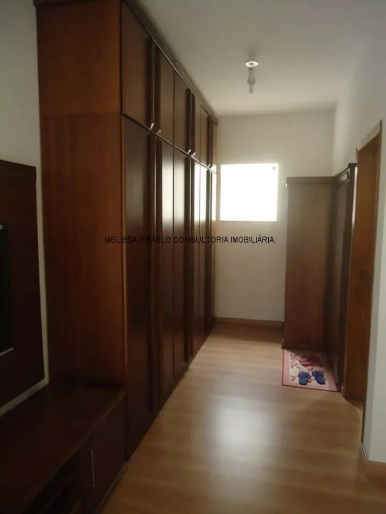 Casa, 3 quartos, 220 m² - Foto 11