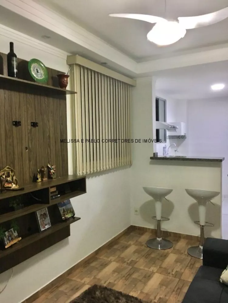 Apartamento à venda com 2 quartos, 48m² - Foto 1