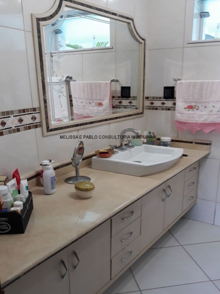 Casa, 5 quartos, 310 m² - Foto 6