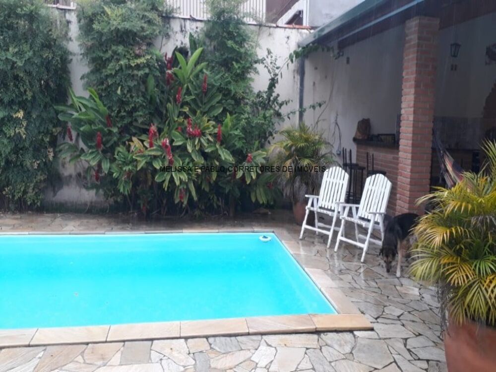 Casa, 3 quartos, 250 m² - Foto 3