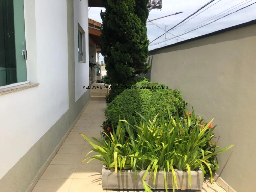 Casa, 5 quartos, 209 m² - Foto 3