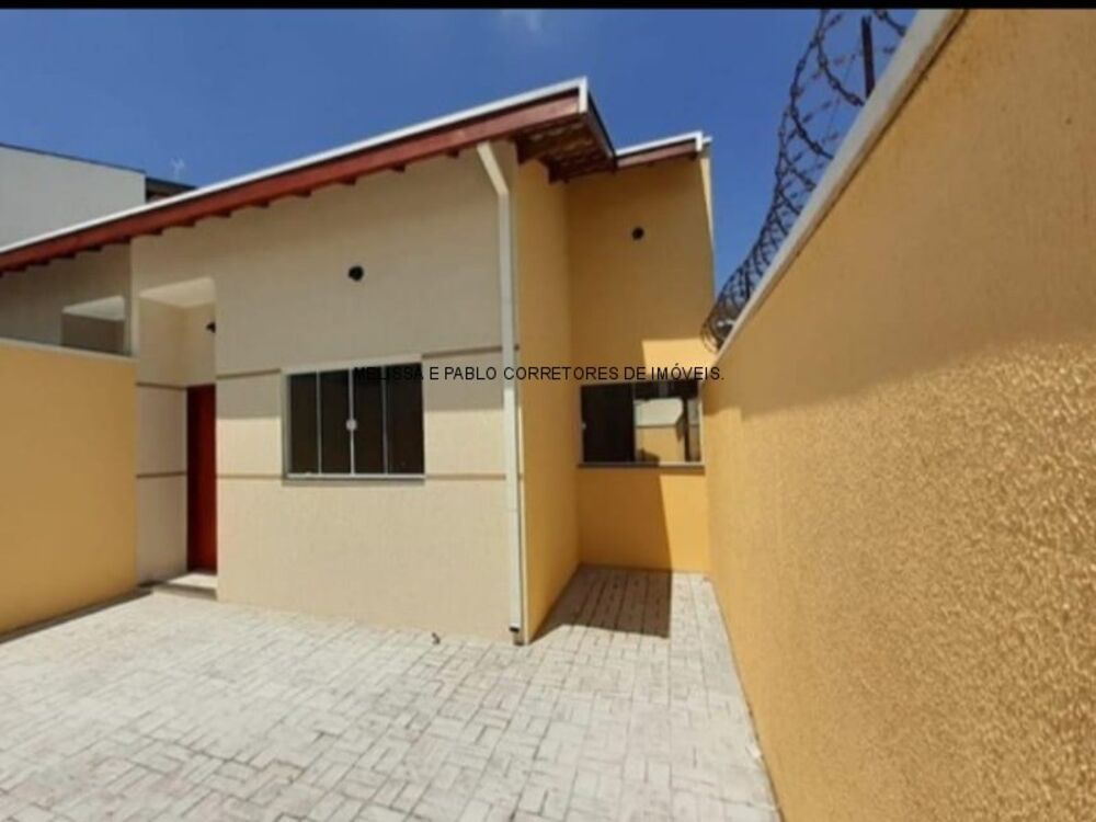 Casa, 3 quartos, 91 m² - Foto 1