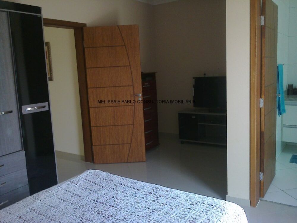 Casa, 4 quartos, 210 m² - Foto 3