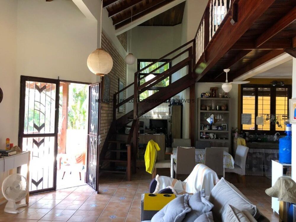 Casa à venda com 3 quartos, 320m² - Foto 5