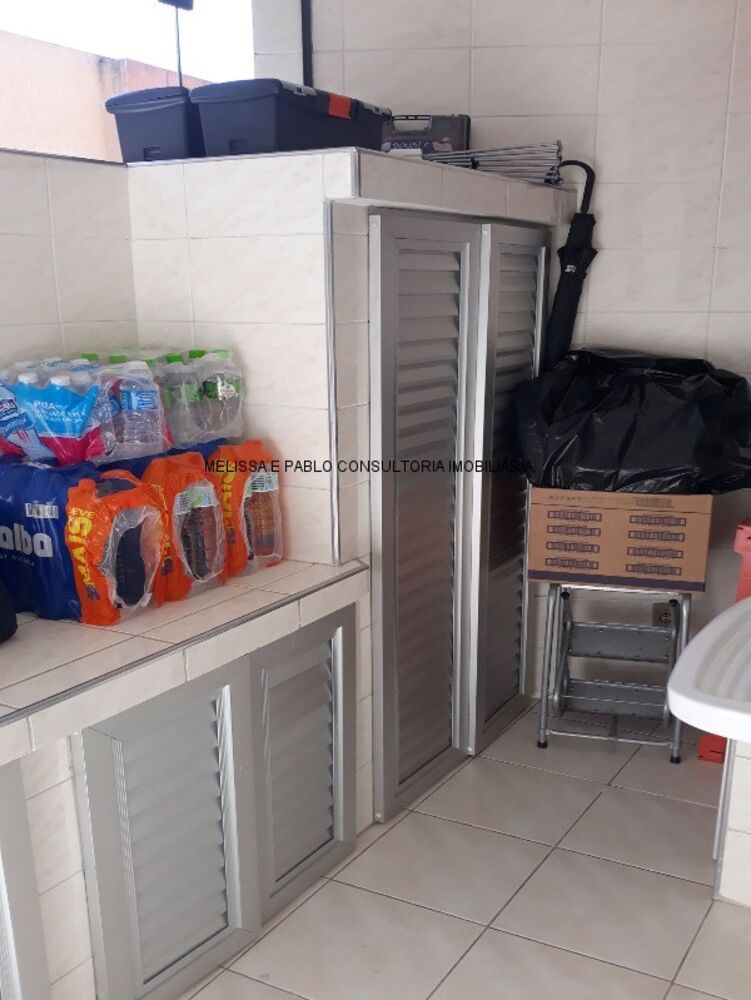 Casa, 4 quartos, 230 m² - Foto 5
