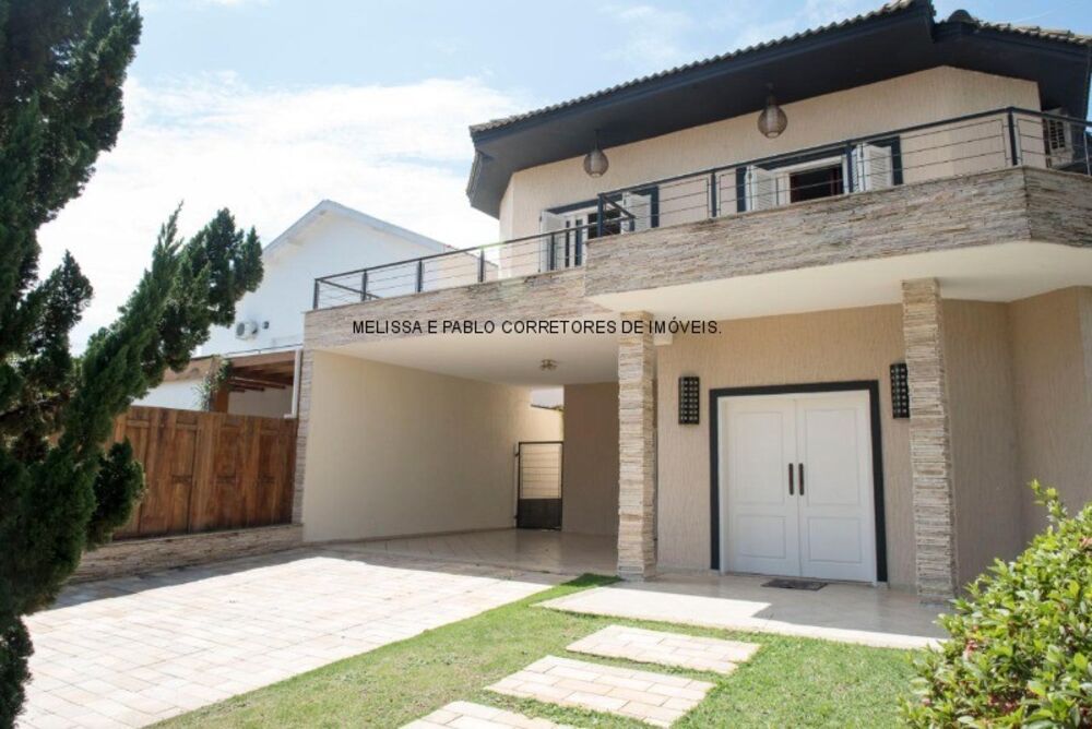 Casa, 4 quartos, 360 m² - Foto 1