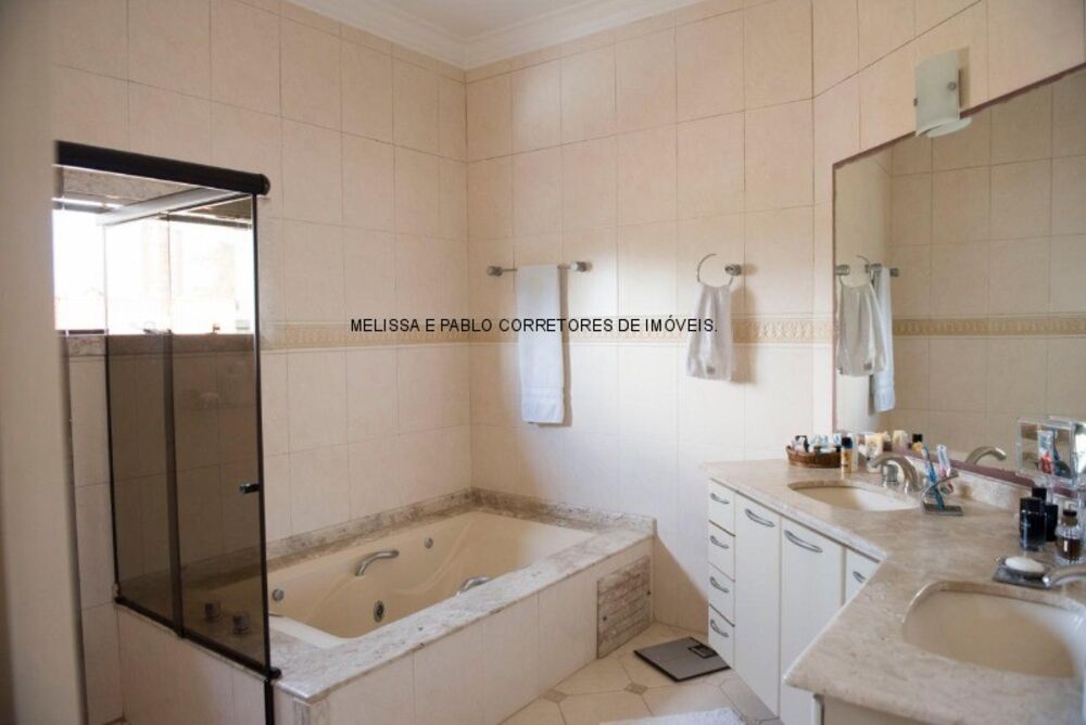 Casa, 4 quartos, 360 m² - Foto 14